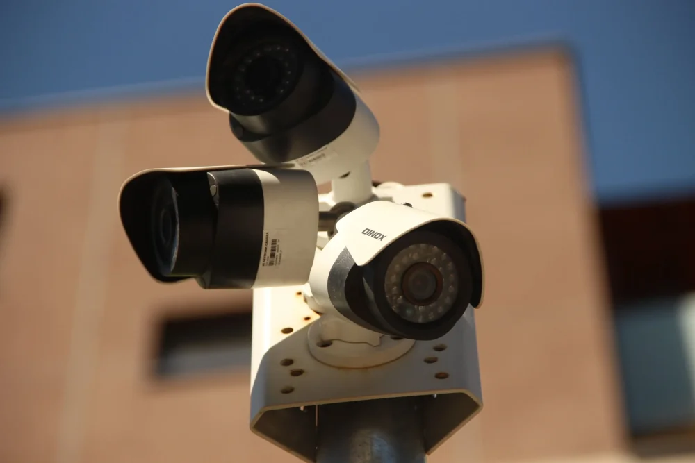 Public safety and security systems - camera networks and identification hardware 3AXIS engineers
